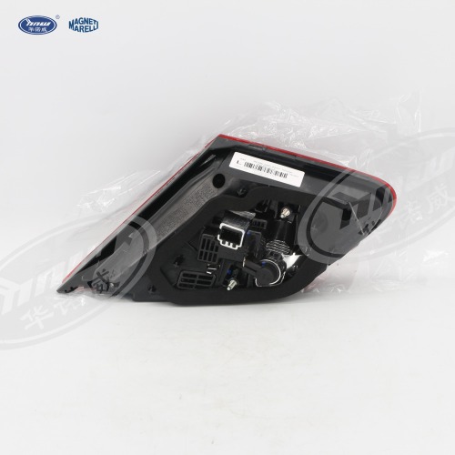 Inner LED Tailgate Taillight 35D945307