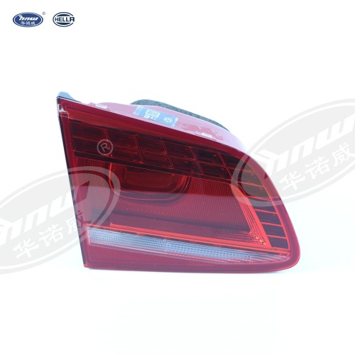 Inner LED Tailgate Taillight 3AD945307
