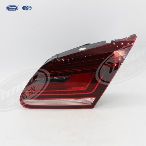 Luz trasera LED interior para portón trasero 35D945308