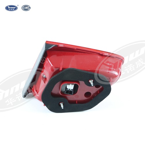 Inner LED Tailgate Taillight 3AD945307