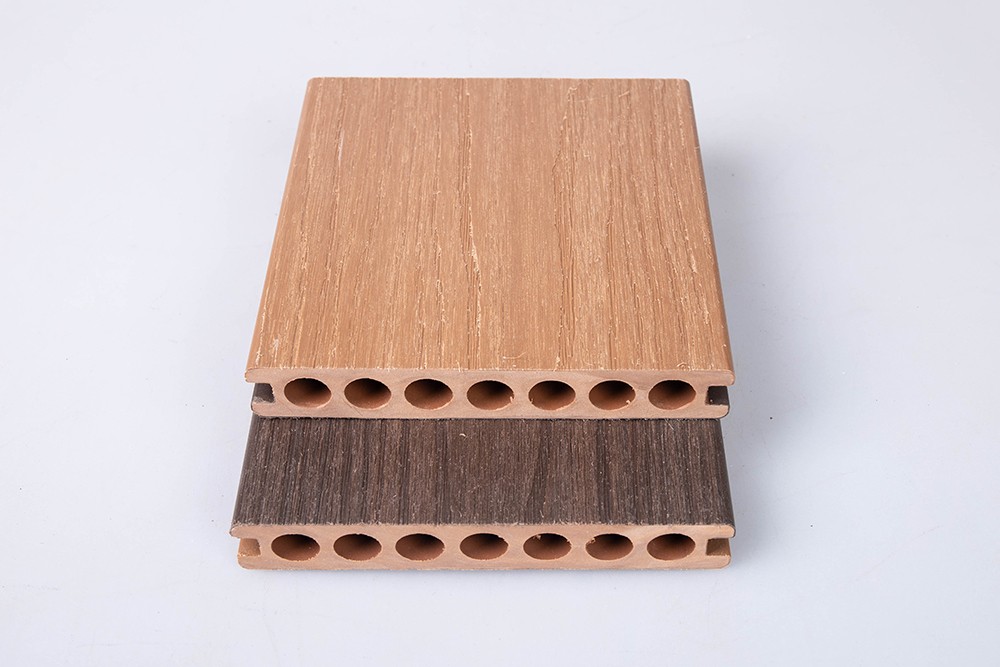 Linyuanwai anti-slip new co-extrusion wpc decking wood texture composite floor