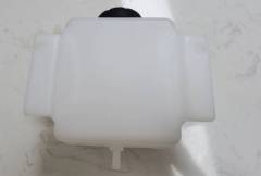 7008312 COOLANT TANK FOR GENUINE BOBCAT 7286509