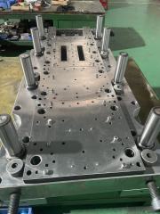 EI lamination progressive die