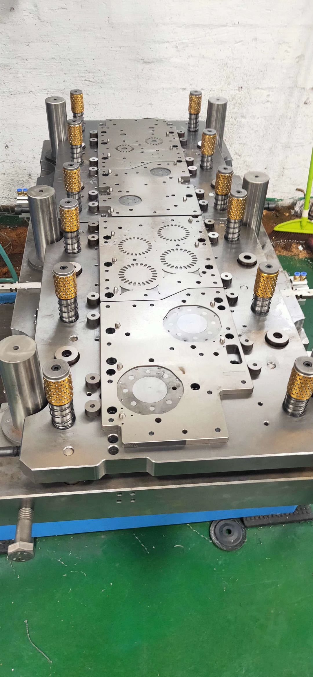 110mm stator rotor high speed lamination stamping die