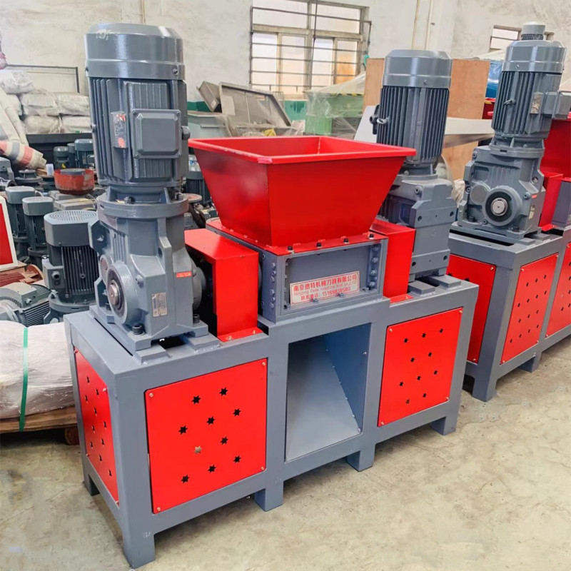 Dete Double Shaft Rubber Recycling Crusher Metal Shredder For Industrial Waste Tire Treatment