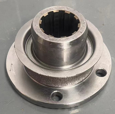 Фланец ведущей шестерни редуктора ГАЗон NEXT Детали ГАЗ 16
Rear axle flange LAWN NEXT with reflector