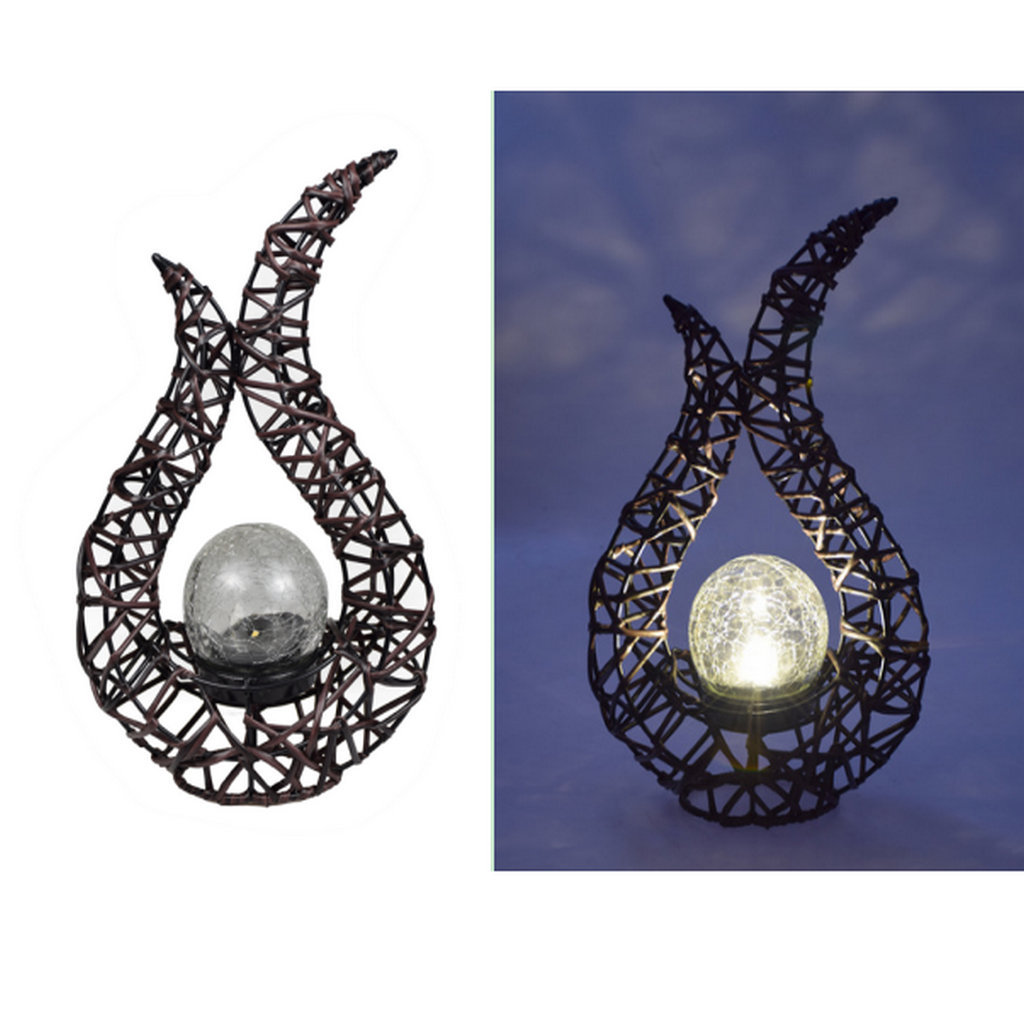 Solar Rattan Light