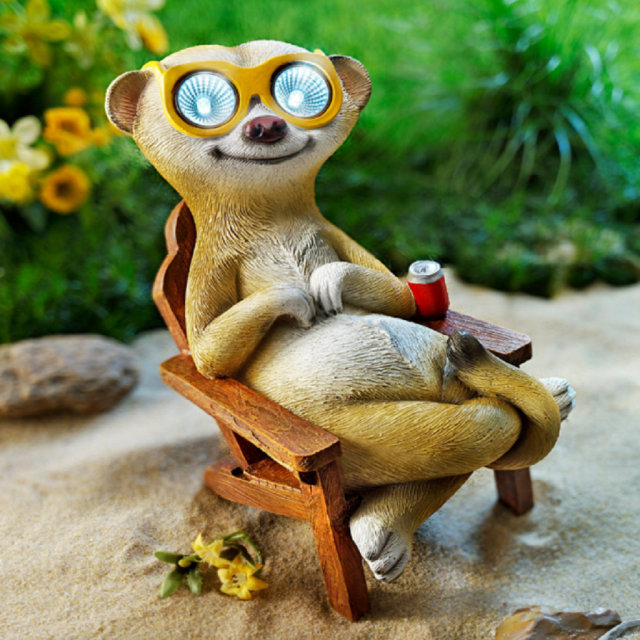 Solar Meerkat Garden Lamp