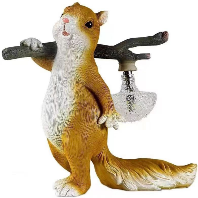 Squirrel Carry Mushroom Solar Light