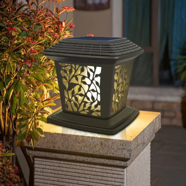 Solar Leaf Lantern Light