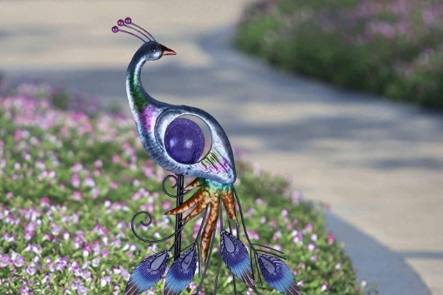 Metal Peacock Solar Stake Light