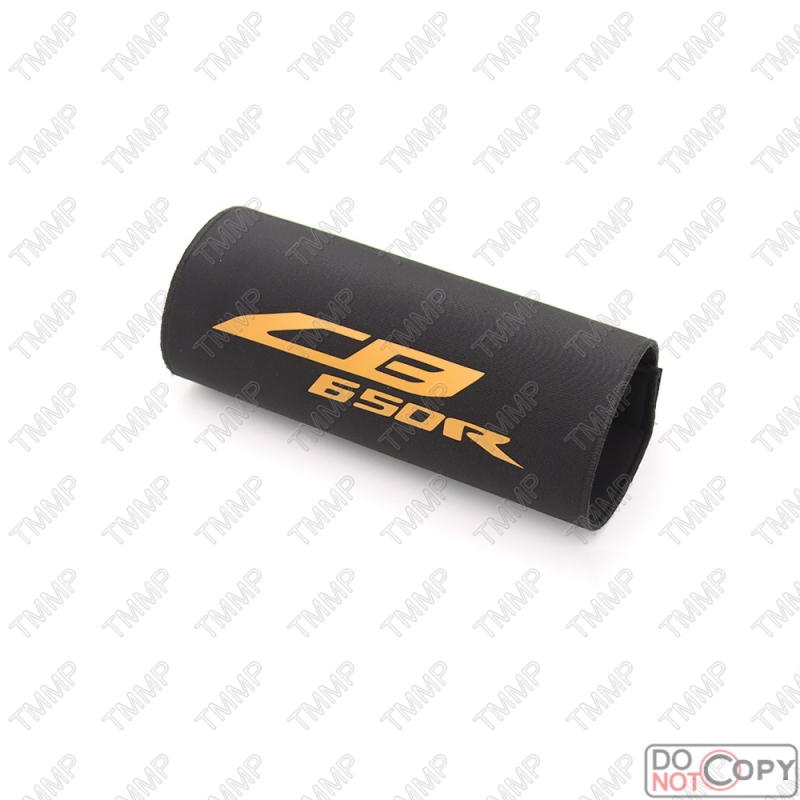 Rear shock absorber protective sleeve