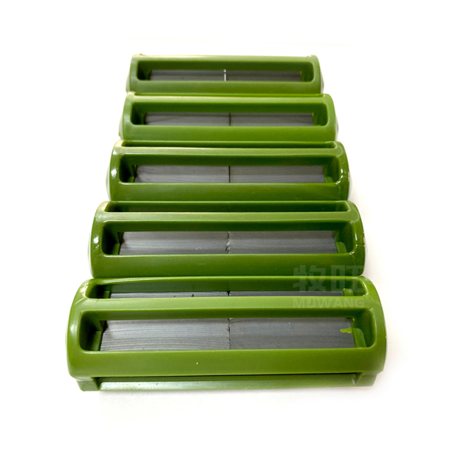 Cow stomach magnet 04