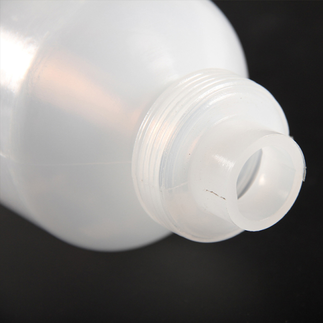 0.5L Milk feeding bottle