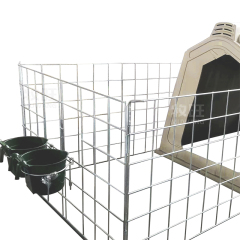 Calving hutches