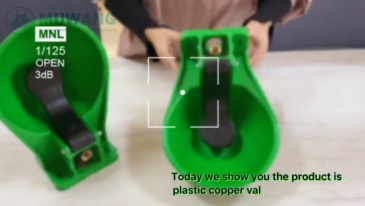 Plastic drinking bowl