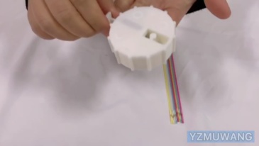 Artificial insemination sheaths cutter