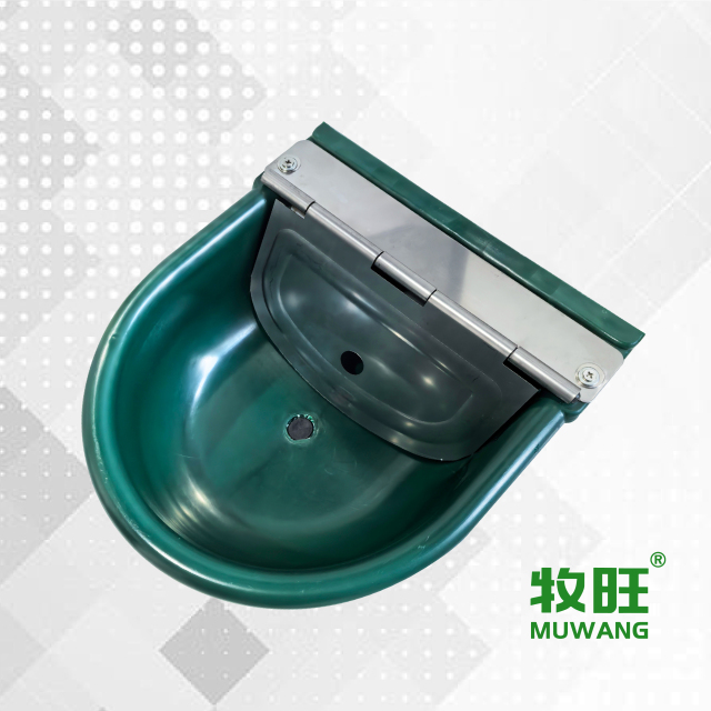 Plastic drinking bowl (movable baffle)