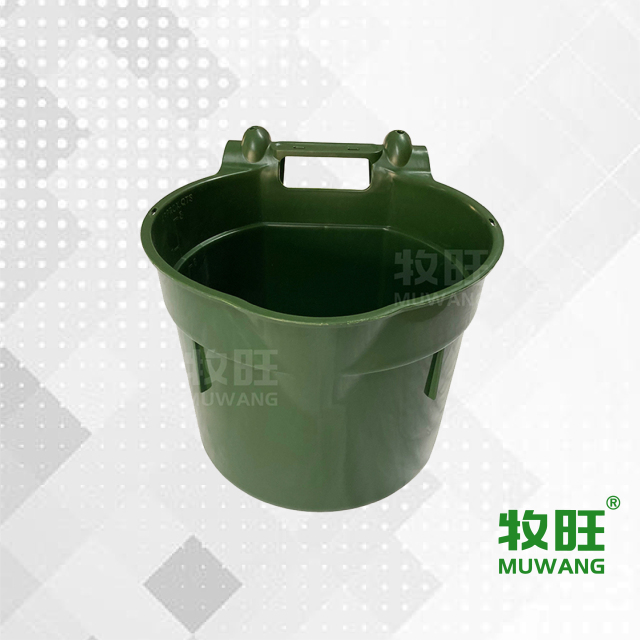 8L horse feeding trough