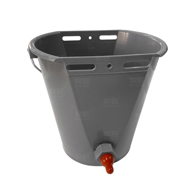 8L Calf feeder with 1 teat