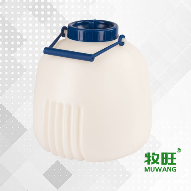 Sick milk collection tank