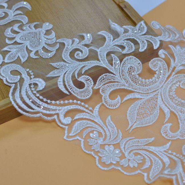 Beaded Embroidered Lace Trimming 3ST1017