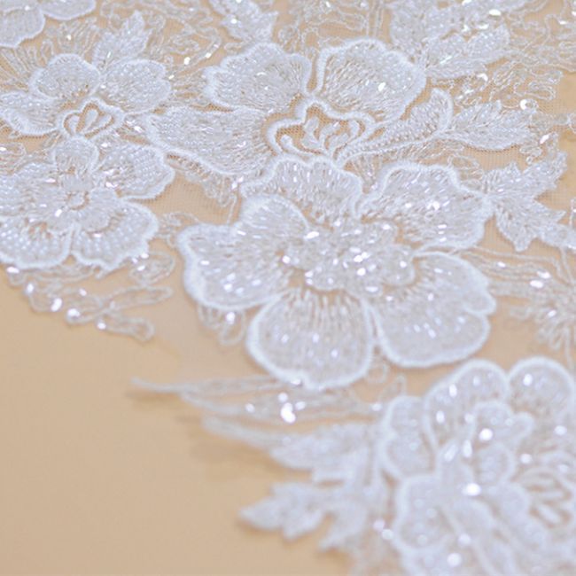 Beaded Embroidered Lace Trimming 3ST1003