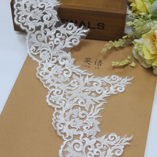 Beaded Embroidered Lace Trimming 3ST1004