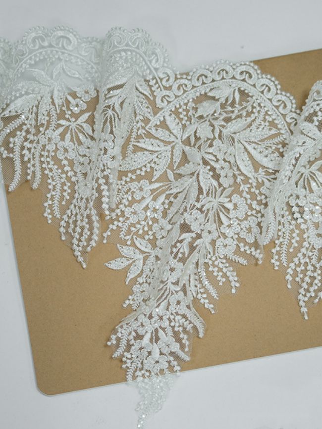 Beaded Embroidered Lace Trimming 3ST1018