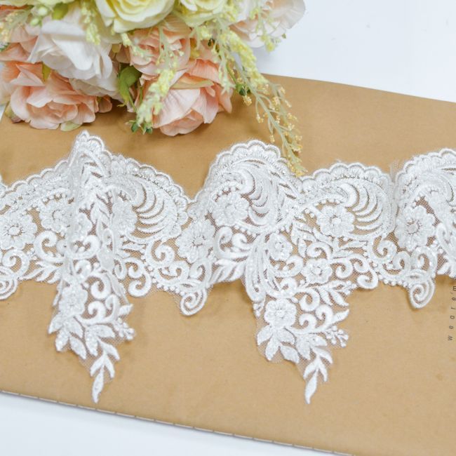Beaded Embroidered Lace Trimming 3ST1005