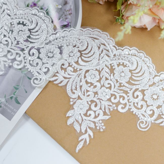 Beaded Embroidered Lace Trimming 3ST1005