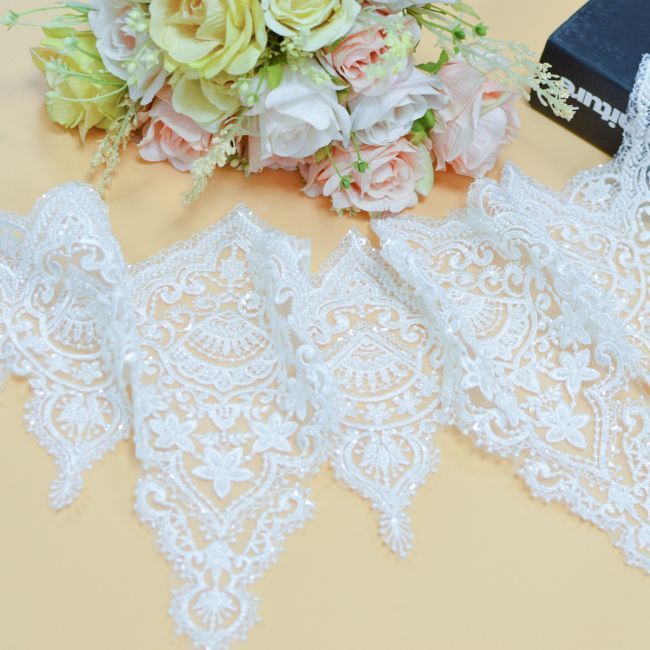 Beaded Embroidered Lace Trimming 3ST1029