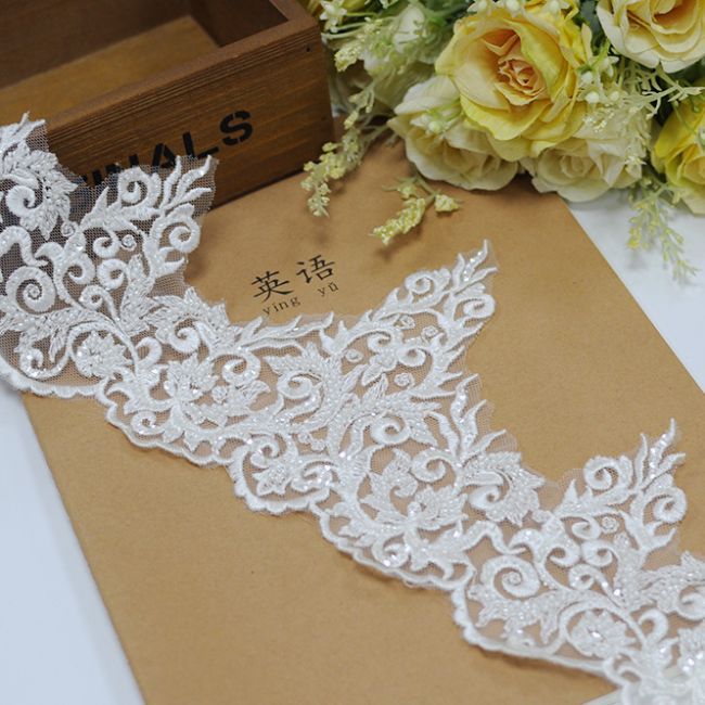 Beaded Embroidered Lace Trimming 3ST1004