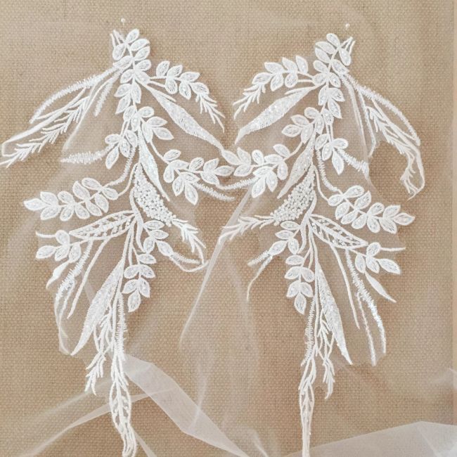 Sequined Beaded Embroidered 3D Flowers Lace Applique TLF055