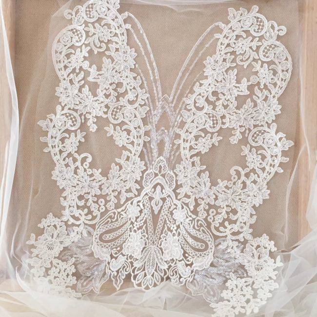 Sequined Beaded Embroidered 3D Flowers Lace Applique TLF056