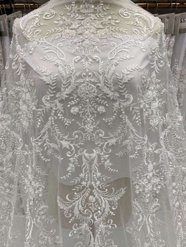 156 Yards Heavily Beaded Sequined Embroidered Off White Wedding Bridal Lace Fabric TDD336