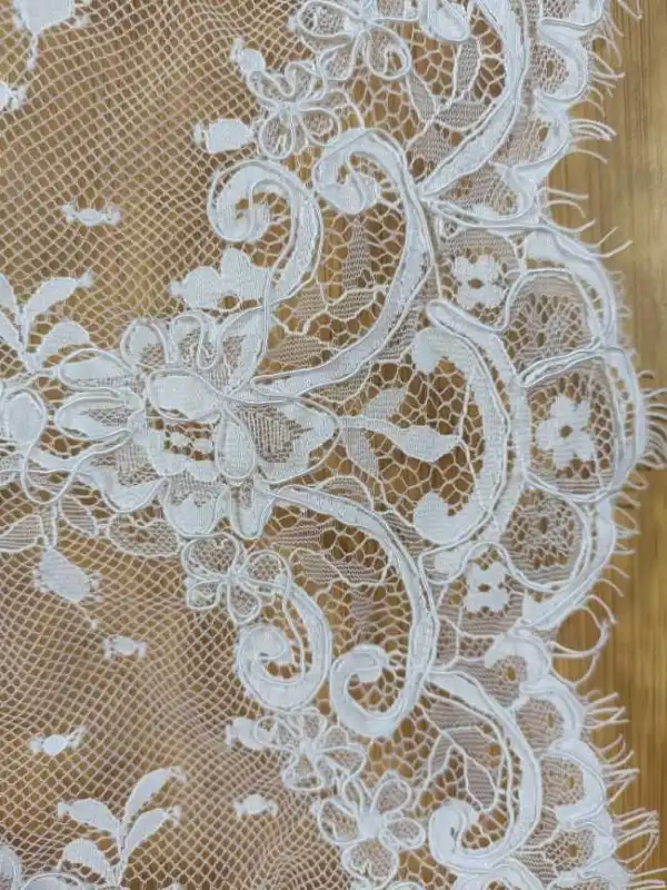 3 Yards Corded Eyelash Chantilly Lace Trim RB001