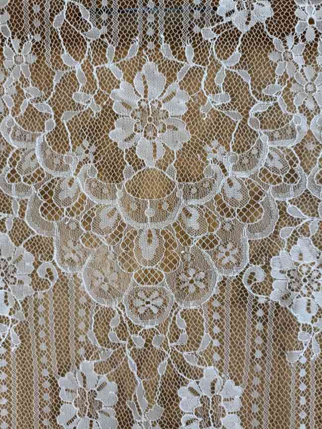 3 Meters Eyelash Chantilly Lace Fabric ZD003