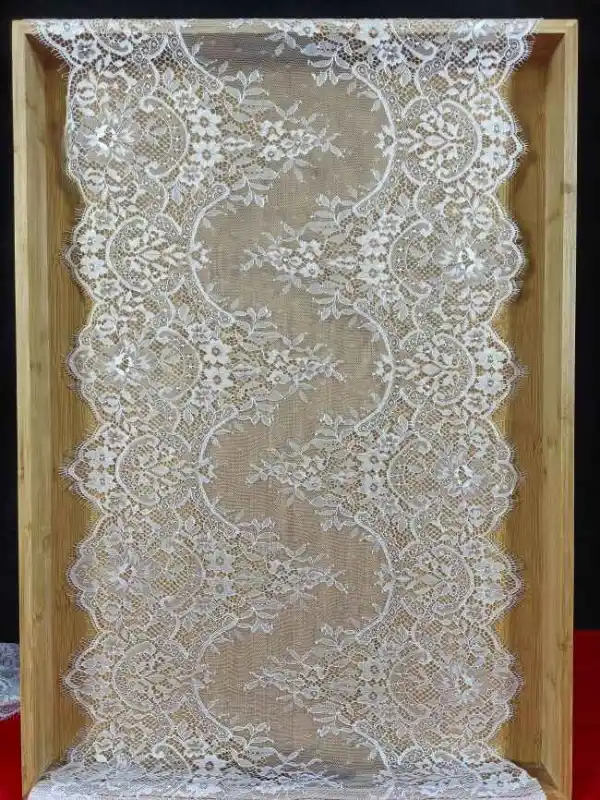 3 Meters Eyelash Chantilly Lace Trim ZD010