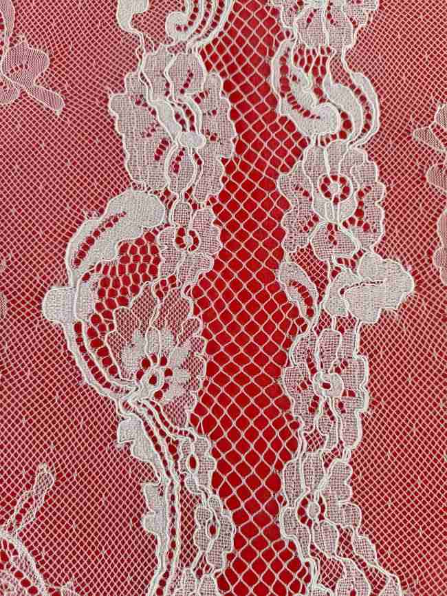 3 Meters Eyelash Chantilly Lace Fabric ZD011