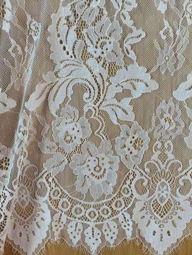 3 Meters Eyelash Chantilly Lace Fabric ZD011