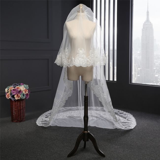 Lace Bridal Veil WV021