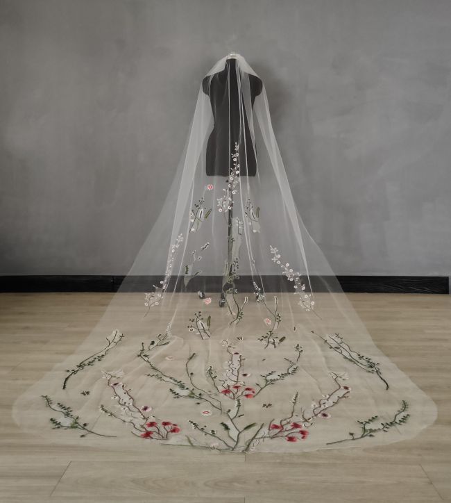 Multi-Colored Wedding Veil WV006