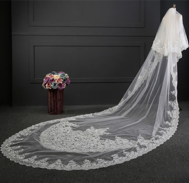 Lace Bridal Veil WV021