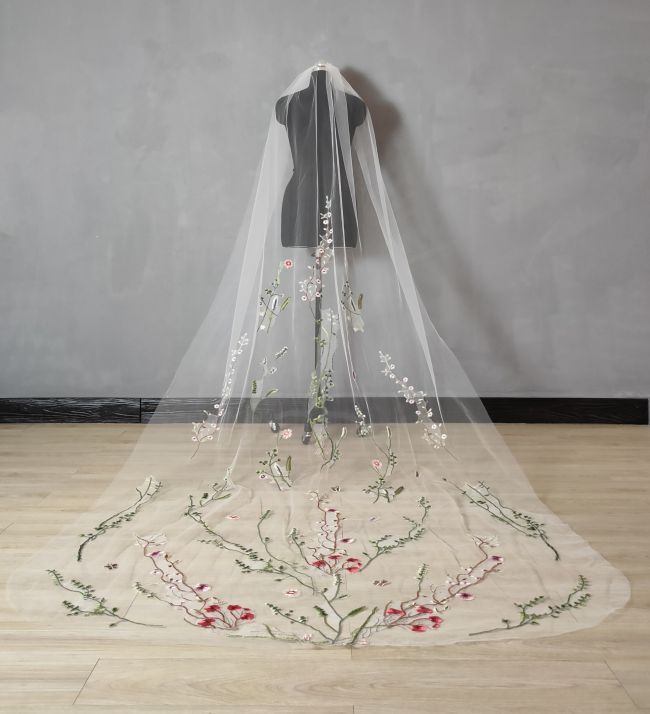 Multi-Colored Wedding Veil WV006