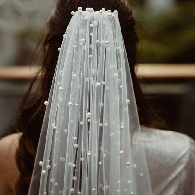 Beading Bridal Veil WV131