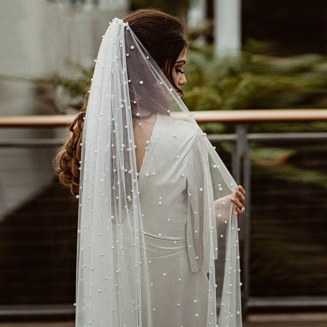 Beading Bridal Veil WV131