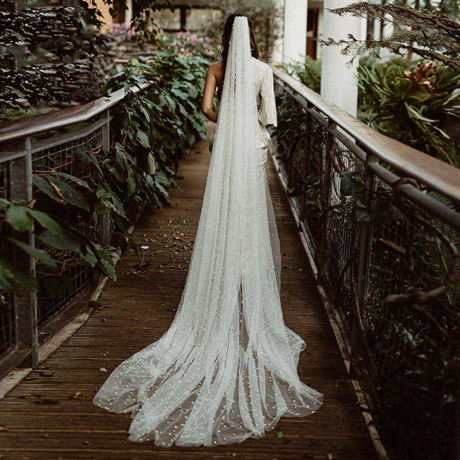 Beading Bridal Veil WV131