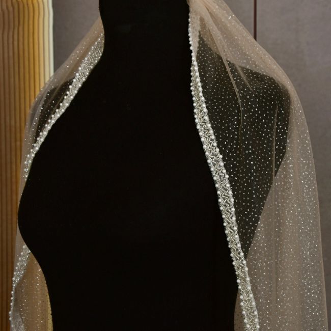 Beading Bridal Veil WV136