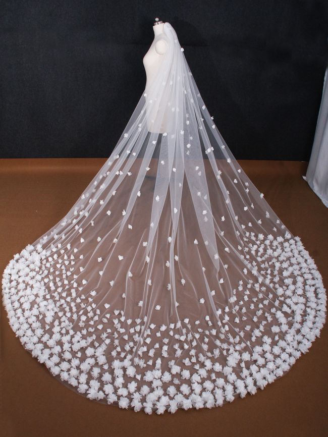 3D Floral Wedding Veil WV204